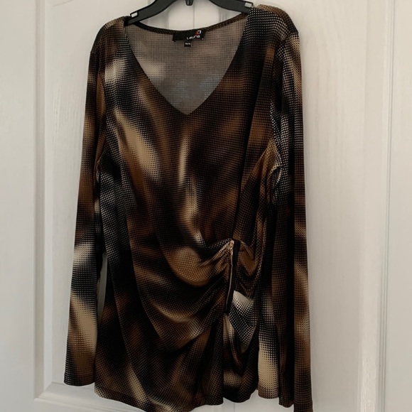 Laura ladies dressy top. Brown, black & cream colours - Picture 7 of 7